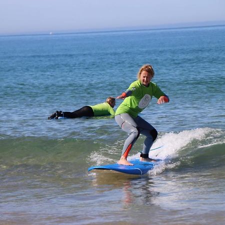 Хостел Getwet Surfcamp II Кошта-да-Капаріка Екстер'єр фото