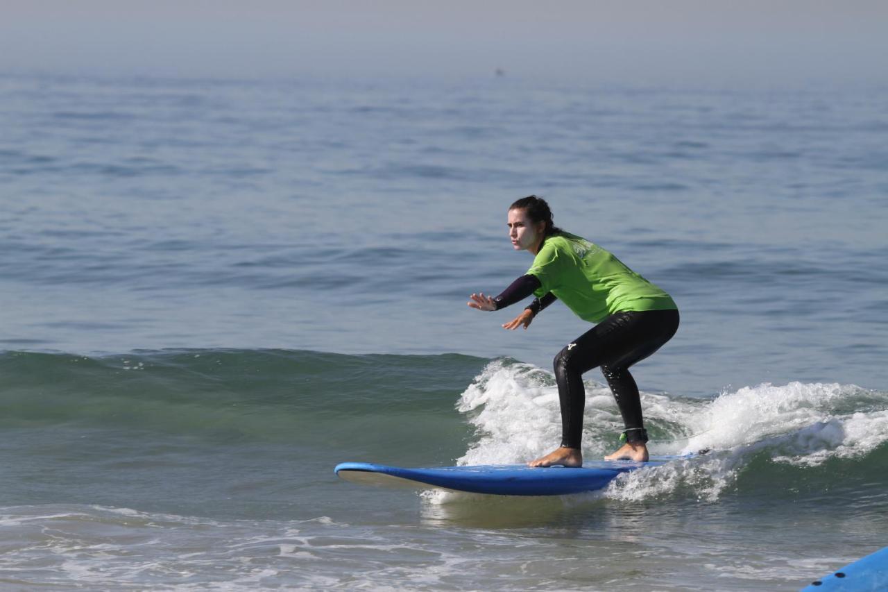 Хостел Getwet Surfcamp II Кошта-да-Капаріка Екстер'єр фото